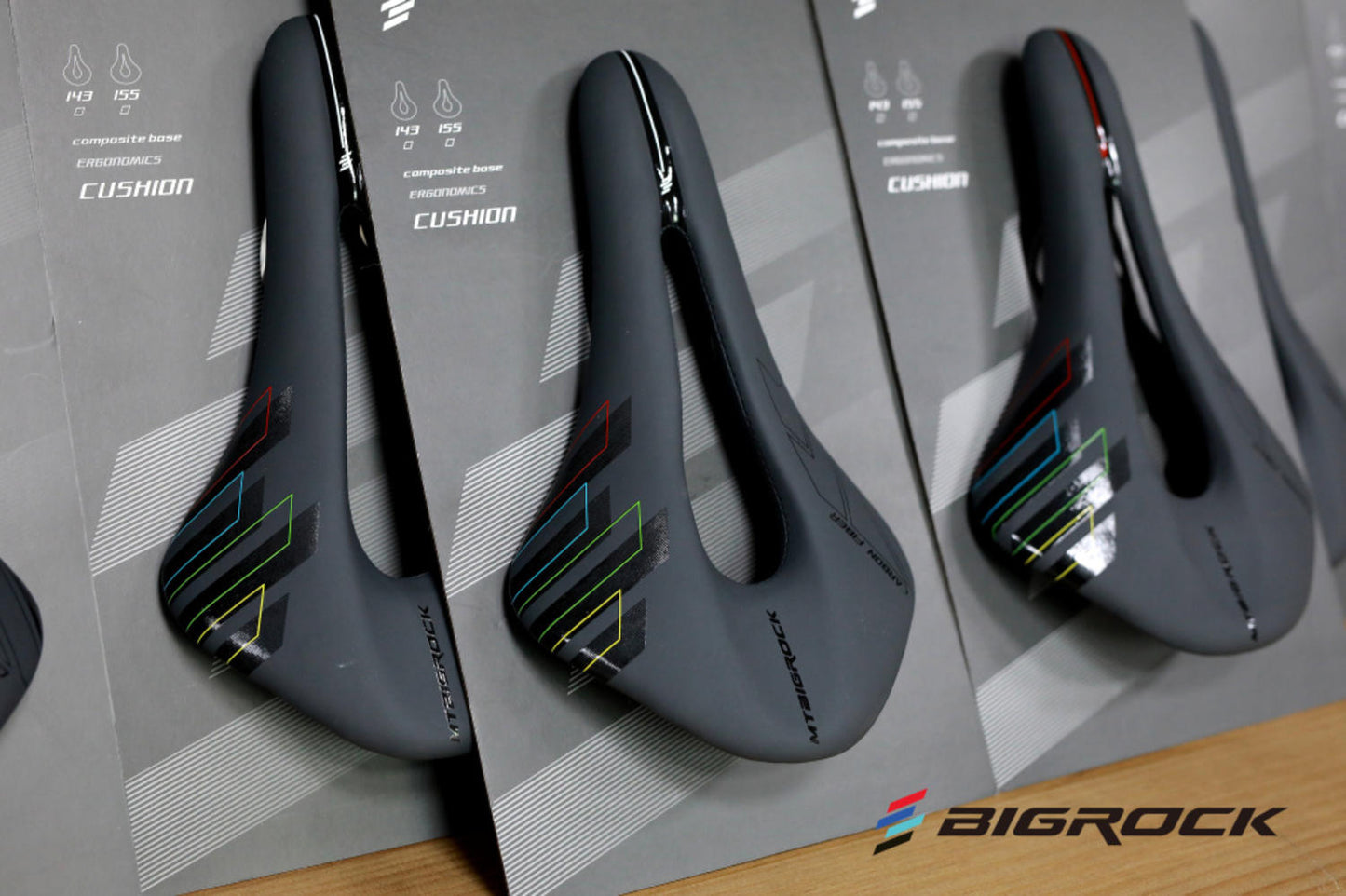 Sella in carbonio versione race comfort - Bigrock