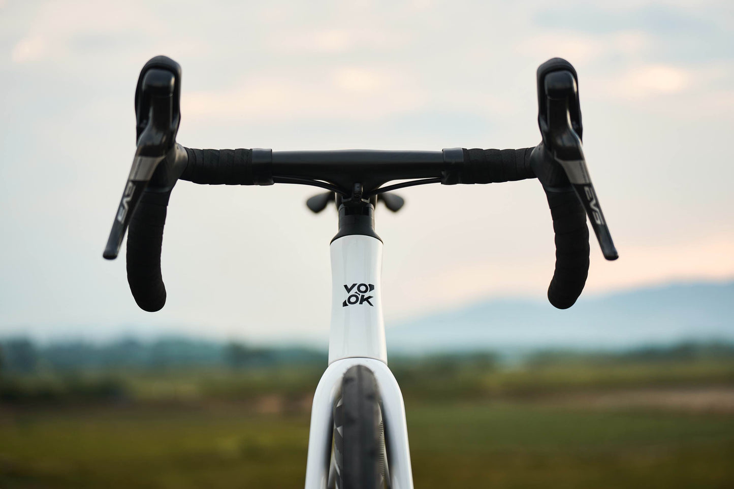 VOOK V8 BIKE CON SENSAH EVS